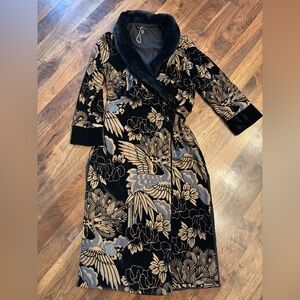 NWOT Zara TRF Outerwear Velvet Kimono style robe.  Size S/M.